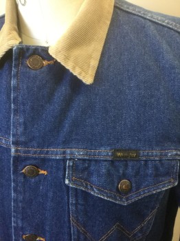 Mens, Jean Jacket, WRANGLER, Denim Blue, Beige, Cotton, Solid, 40, Medium Blue Denim, Beige Corduroy Collar Attached, Long Sleeves, Button Front, 4 Pockets, Tan Top Stitching, Lining is Gray with Dark Gray & Red Stripes Acrylic