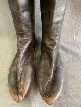 Mens, Sci-Fi/Fantasy Boots , N/L, Black, Leather, 7, Over The Knee Height, Iridescent Paint Throughout, Zipper Along Back, Narrow Toe, **Padding Added At Soles, Made To Order