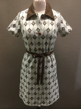 N/L, Ecru, Brown, Polyester, Diamonds, 2 PC (dress & Belt)  Ecru W/solid brown & Brown Zig-zag Diamond Print, Large Solid Brown Collar Attached, & Matching Brown Belt, Light Brown Button Front, Short Sleeves,