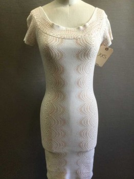 Womens, Dress, Short Sleeve, BCBG, White, Beige, Rayon, Nylon, Speckled, XXS, Wide Neck, Cap Sleeves, Body Contour, White with Beige Scallop Pattern Speckled Knit,