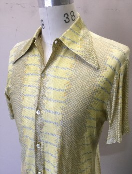 Mens, Shirt Disco, SEARS MEN'S FASHION, Lemon Yellow, Slate Blue, Mustard Yellow, Synthetic, Abstract , Reptile/Snakeskin, M, Ribbed Shiny Stretchy Material with Scales/Snakeskin Pattern, Short Sleeve Button Front, Collar Attached, Disco Club,