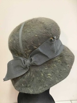 Womens, Hat, N/L, Gray, Tan Brown, Black, Wool, Speckled, M, Cloche, Fuzzy Felt with Longer Bits Of Tan and Black 2" Wide Grosgrain Band and Bow. Funny Center Part Detail. Wired Brim