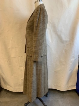 BILL BLASS, Camel Brown, Dk Brown, Taupe, Wool, Plaid, Single Breasted, 1 Button, 3 Pockets, 1/2 Velveteen Notched Lapel,