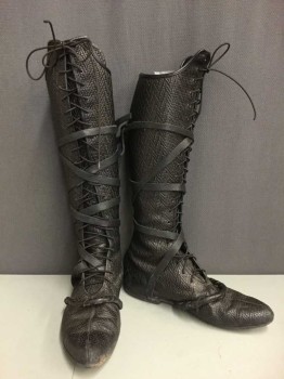 Mens, Sci-Fi/Fantasy Boots , Black, Leather, Herringbone, 10, Medieval Style. Herringbone Texture, Elastic Lacing & Leather Straps