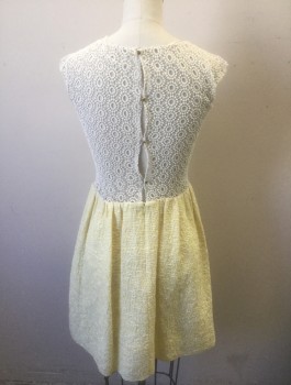 N/L, Lt Yellow, White, Poly/Cotton, Speckled, Light Yellow/White Speckled Bouclé, with White See-Thru Lace Panel at Shoulders and Back, Sleeveless, Round Neck, Gathered at Waist, 4 Gold Pointy Buttons at Center Back