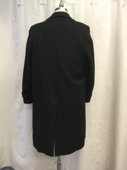 Mens, Coat, Overcoat, IMPORTED FABRICS, Black, Green, Wool, Nylon, Speckled, 44R, Notched Lapel, 3 Button Front, 2 Pockets, Back Vent, Fully Lined
Some Seams in the Lining are Opening Up.