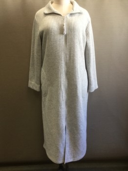 Womens, SPA Robe, MISS ELAINE, Lt Gray, Polyester, Heathered, L, Quilted Vertical Ribbing, Zip Front with Tassel, Ls, C.A., 2 Pckts,