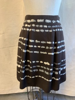 VERA WANG, Black, Off White, Lt Gray, Polyester, Abstract , Off White/Gray Brush strokes Stripes, Pleated, Zip Back