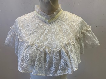 Womens, 1970s Vintage, Piece 2, Lorrie Deo, Yellow, Off White, Cotton, Floral, OS, Full Lace Collar, Yellow V Trim Around the Neck,