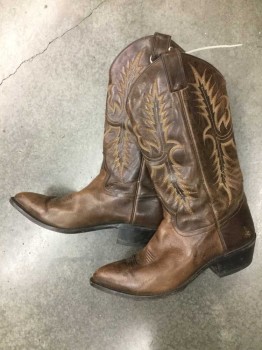 Mens, Cowboy Boots , TONY LAMA, Brown, Lt Brown, Yellow, White, Leather, Abstract , 10, Brown Leather with Light Brown/Yellow/White Embroidery, Pointed Toe, 1.5" Heel