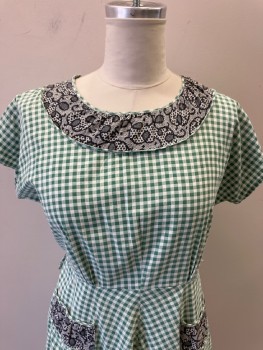 Womens, Dress, N/L, White, Green, Cotton, Gingham, W32, B40, Round Neck, With Texture Woven  & Pkts, S/S,  , Belt Loops CB Zipper. *Stains At Skirt By Right Pkt,