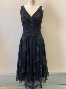 Womens, Evening Gown, TAHARI, Black, Silver, Silk, Polyester, Speckled, Floral, W28, B34, Sleeveless, V Neck, Sequins And Ruffled Flowers, Pleated Waist Band, Speckled Details, Back Zipper,