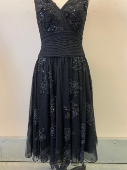 Womens, Evening Gown, TAHARI, Black, Silver, Silk, Polyester, Speckled, Floral, W28, B34, Sleeveless, V Neck, Sequins And Ruffled Flowers, Pleated Waist Band, Speckled Details, Back Zipper,