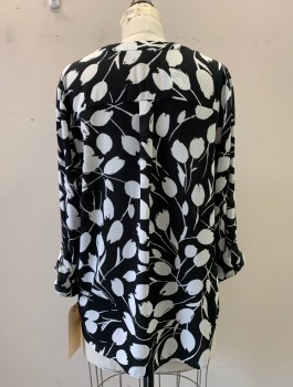 Womens, Top, SIMPLY STYLED, Black, White, Polyester, Floral, Petite, L, Tulip Print, Button Placket, V-neck, Long Sleeves, 2 Faux Pockets with Silver Stud Detail