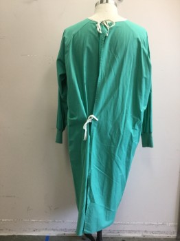 Unisex, Surgical Gown, LANDAU, Green, White, Polyester, Cotton, Solid, L, Raglan Long Sleeves, Ribbed Knit Cuffs, White Twill Tape Crew Neck, White Twill Back Ties
