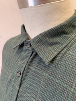 Mens, Casual Shirt, BLOOMINGDALES, Dk Green, Charcoal Gray, Brown, Cotton, Polyester, Houndstooth, Plaid - Tattersall, L, Flannel, Long Sleeves, Button Front, Collar Attached, 1 Patch Pocket, **Has TV Alts -Darts to Take in in Back, Slim Fit