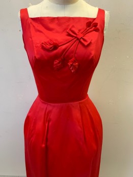Date Maker, Red, Silk, Solid, Sleeveless, Squared Neck, Straps with Back Bows, Flower Detail with Bow, Back Zipper,