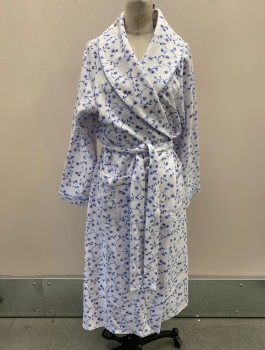 Womens, SPA Robe, EILEEN WEST, White, Blue, Cranberry Red, Poly/Cotton, Floral, S/M, L/S, Shawl Collar, Wrap Front, 2 Patch Pockets, Attached Belt, Satin Piping Detail, Gathers At Back Belt