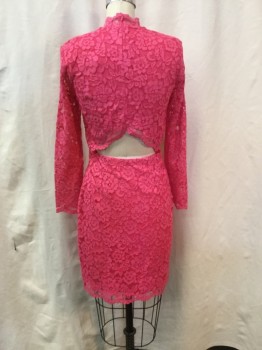 H&M, Bubble Gum Pink, Poly/Cotton, Floral, Stand Collar, Long Sleeves, Lined Lace, Zip Side and Back with Peekaboo