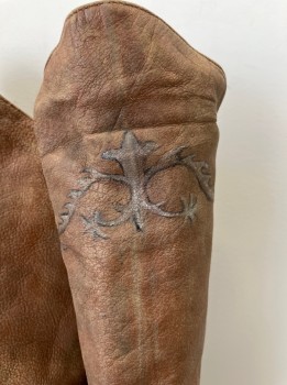 Mens, Sci-Fi/Fantasy Boots , N/L, Lt Brown, Leather, 12.5, Aged/Distressed,  Pull On, Knee Hi, with Faded Novelty Graphic At Top Of Boot