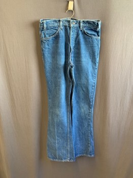 Mens, Jeans, LEVI'S, Denim Blue, Cotton, 32/33, Top Pockets, Zip Front, F.F, 2 Back Patch Pockets