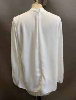 TAHARI, Off White, Polyester, Solid, Band Collar, L/S, Pleated Front, Elastic Cuffs, Zip Back, 2 White Pearl Buttons at Back of Neck *Collar is Yellowing*