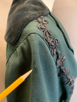 Womens, Jacket 1890s-1910s, N/L, Forest Green, Wool, Solid, B36, Gabardine, with Black Velvet Collar & Covered Buttons, L/S, Notched Lapel, 3 Buttons,  Black Floral Appliques, Worn and Mended In Spots See Detail Photo,