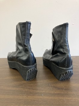 Womens, Sci-Fi/Fantasy Boots , MTO, Black, Leather, Rubber, Solid, Sz.8.5, Ankle High, Velcro Close, Platform Tabi Boot with Rubber Spikes On Toes And Heels