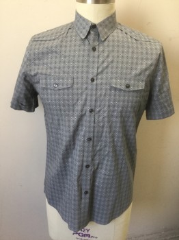 MURANO, Gray, White, Charcoal Gray, Cotton, Diamonds, Gray with White and Charcoal Diamonds Pattern, Short Sleeve Button Front, Collar Attached, 2 Pockets with Button Flap Closures, Western Style Yoke, Retro, Has a Double