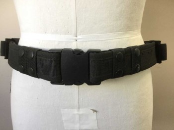 N/L, Black, Nylon, Solid, Nylon Webbing Tactical Belt, Plastic Belt Closure, 2 Belt Loop with Closure for Gear, Adjustable Velcro