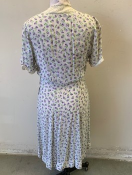 Womens, Dress, W.WALSH & SONS, White, Purple, Lavender Purple, Green, Nylon, Floral, W:30, B:38, S/S, White Lace Detail at Neckline and Cuffs, 4 Tiny Buttons at V-Neck, with Small Shawl Collar, Curved Yoke at Waist, Knee Length, Tiny Snap Closures at Side