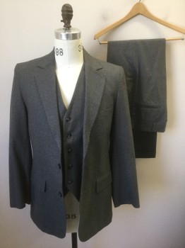ACADEMY AWARD CLOTHE, Gray, Wool, Solid, Single Breasted, Notched Lapel, 2 Buttons, 3 Pockets, Double Vented Back,