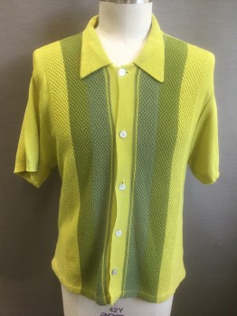 Mens, Casual Shirt, DA VINCI, Chartreuse Green, Avocado Green, Sage Green, Cotton, Solid, Stripes - Vertical , L, Stripes at Center Front at Either Side of Button Placket, Short Sleeve Button Front, Collar Attached,