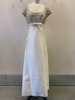 NO LABEL, Pearl White, Silver, Silk, Solid, S/S, Scoop Neck, Beaded Top, Waist Band with Bow, Side Pockets,