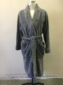 Mens, Bathrobe, DANIEL BUCHLER, Charcoal Gray, White, Polyester, Mottled, M/L, Quilted Fuzzy Robe, Shawl Collar, 2 Pckts, with Self Belt, L/S, Tacked in Front