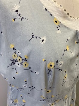 N/L, Lt Blue, Cotton, Floral, Scoop Neck, White Texture Trim & With Scallopped Edge, Front Bow & Rhinestones S/S, Yellow/Black/White Floral, CB Pleats Side Zipper