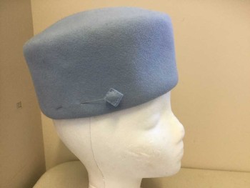 PATRICIA UNDERWOOD, Ice Blue, Wool, Felt with Matching Hat Pin, Pill Box