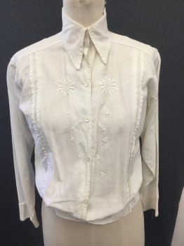 N/L, Cream, Cotton, Solid, Day Blouse, Collar Attached, Button Front, 3/4 Sleeves, White Floral Embroidery at Front, Tuck Pleats and Peplum Lower,