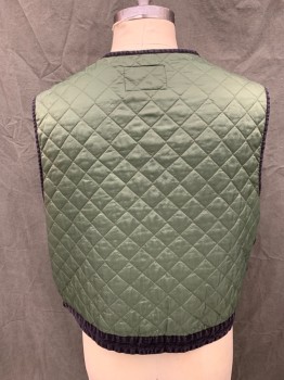 Mens, Wilderness Vest, ON THE BRINK, Faded Black, Forest Green, Linen, Cotton, Color Blocking, XL, Faded Black Front, 1/2 Zip Front, 5 Pockets, Forest Green Nylon Quilted Back, Button Tabs at Back Waistband