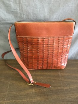Womens, Purse, MILA PAOLI, Brown, Leather, Woven Leather Front Pocket with Snap, Zip Back Pocket, Zip Closure, Adjustable Strap
