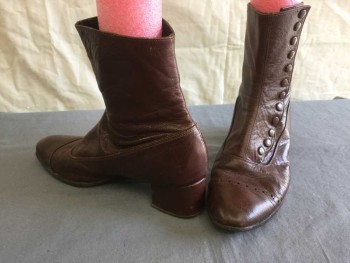 Womens, Boots 1890s-1910s, N/L, Brown, Leather, Solid, 6.5, Perforated Cap Toe, Ankle High, Snap Side