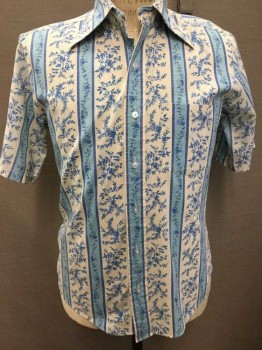 KINGS ROAD SEARS, White, Lt Blue, Blue, Polyester, Cotton, Stripes - Vertical , Floral, S/S, B.F.,  C.A., 1 Pocket,
