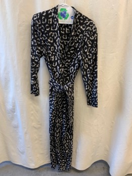 Womens, Jumpsuit, A.L.C., Black, Silk, Elastane, Abstract , 6, V-neck, Hook & Eye Closure, Closure, Long Sleeves, Gathered at Waist, Pleated Pant, Side Pockets, with Matching Belt