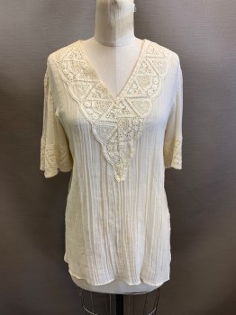 Womens, Top, OAK HILL, Cream, Cotton, Solid, B38, V-N, S/S, Textured, Floral Appliques on Neck and Sleeves