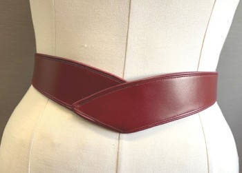 Womens, Belt, ANNE KLEIN, Maroon Red, Leather, Solid, W28-33, V Shaped, 2" Wide at Center, Thinner (1" Wide) at Ends, Self Buckle with Some Wear,