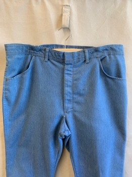 Mens, Jeans, WRANGLER, Denim Blue, Cotton, Polyester, Solid, Ins:30, W:40, Light Blue Faded, Classic Ranch/Cowboy Cut, Zip Fly, Tan Top Stitching, 4 Pockets, Belt Loops