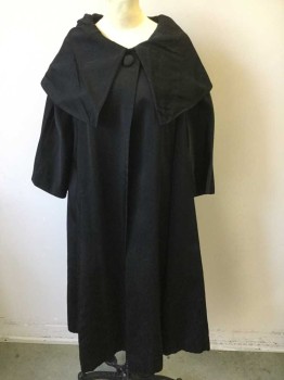 Womens, Coat, COLLEGIENNE, Black, Silk, Solid, B:42, 3/4 Sleeve, Wide Collar That Comes to a Point in Front (Rounded in Back), 1 Large Self Covered Button at Center Front Neck, White Satin Lining, 2 Welt Pockets at Sides, Flared Out Swing Coat Style, Late 1950's