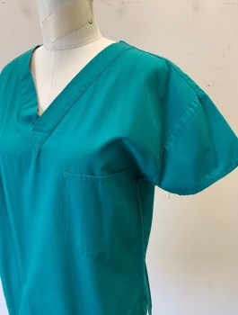 Unisex, Scrub Top, N/L, Emerald Green, Poly/Cotton, Solid, XS, Short Sleeves, V-neck, 1 Patch Pocket at Chest