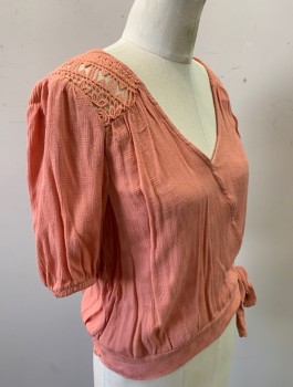 Womens, Top, SELF E, Peachy Pink, Rayon, Solid, M, Gauze with Self Rectangles Texture, S/S, Faux Surplice V-Neck, Crochet Lace Detail at Shoulders, Elastic Smocking at Back Waist, Self Ties Attached to Waist