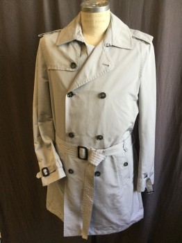 Mens, Coat, Trenchcoat, BANANA REPUBLIC, Lt Gray, Polyester, Solid, M, 3/4 Length, C.A., Double Breasted, 9 Button Front, 1 Flap with 1 Button on Right Shoulder, Epaulettes, 2 Slant Pockets, Long Sleeves with Short Belt & Black Leather Rectangle Buckle, DETACHAB